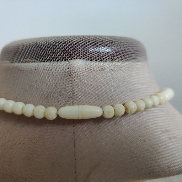 Vintage Vegetable Ivory Art Deco Necklace - Picture 9 of 16